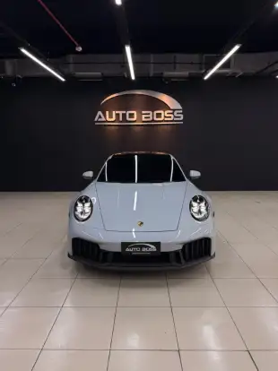 PORSCHE-911-2025