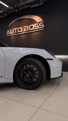 PORSCHE-911-2025