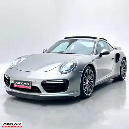 PORSCHE-911-2016