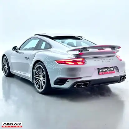 PORSCHE-911-2016