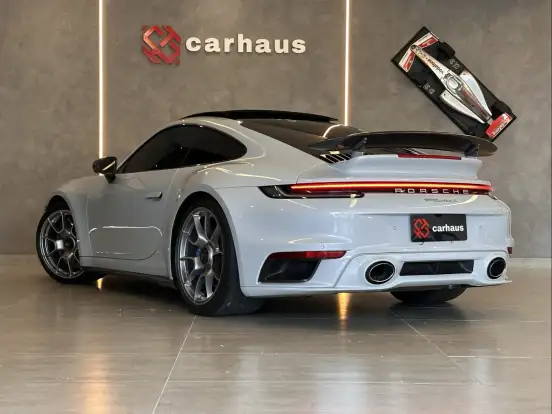 PORSCHE-911-2023