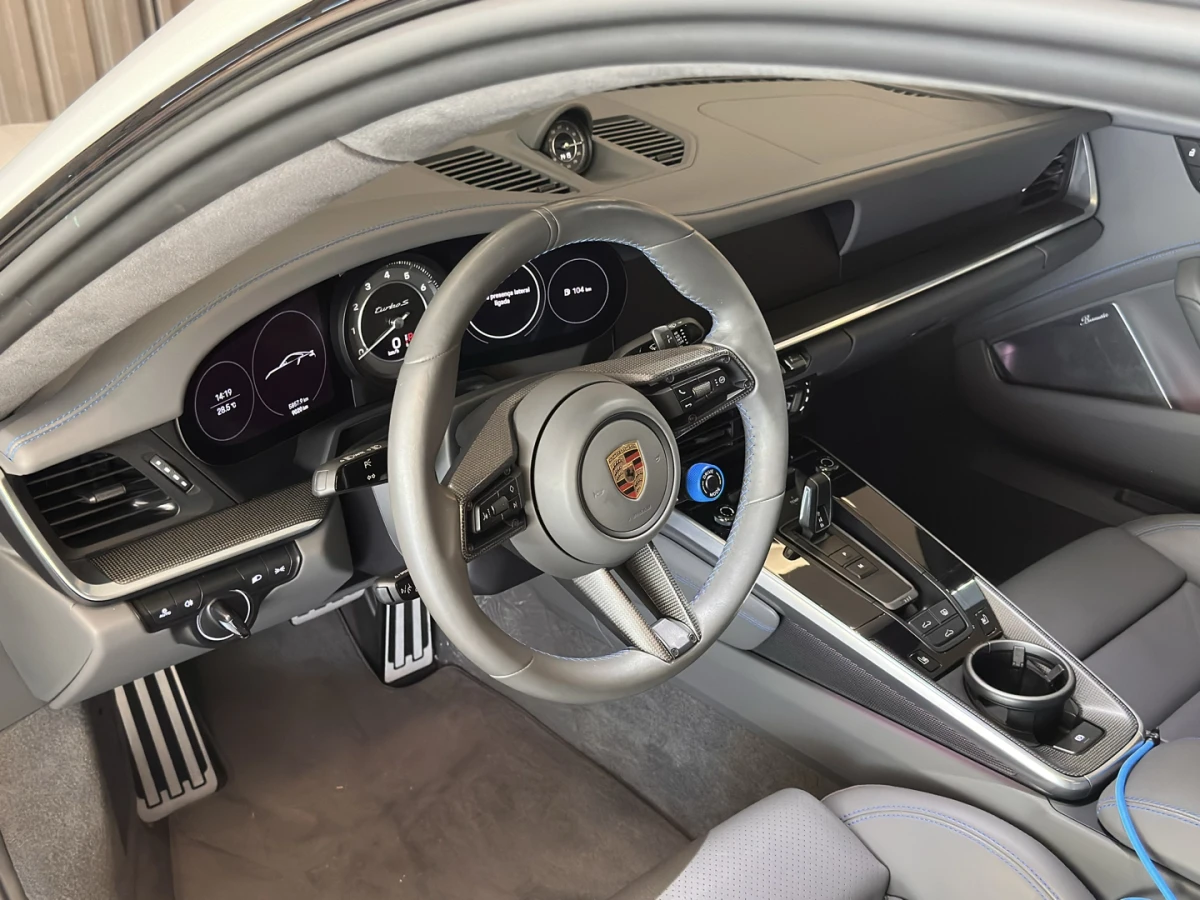 Porsche 911 — foto 11