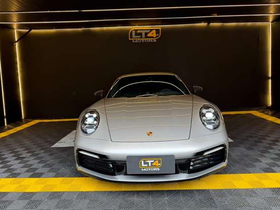PORSCHE-911-2020