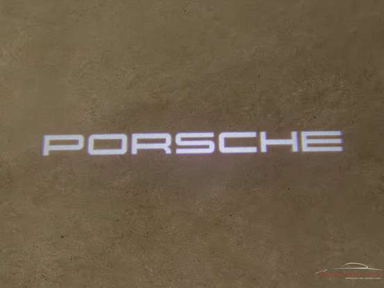 PORSCHE-911-2022
