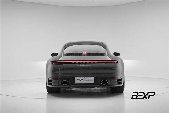 PORSCHE-911-2023