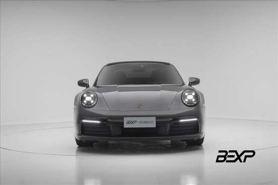 PORSCHE-911-2023
