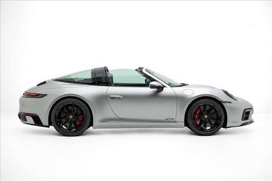 PORSCHE-911-2023