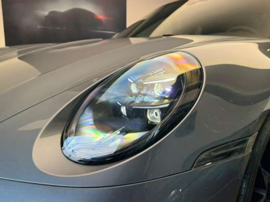 PORSCHE-911-3.6 24V H6 T-HYBRID CARRERA GTS CABRIOLET PDK PORSCHE-911-2025