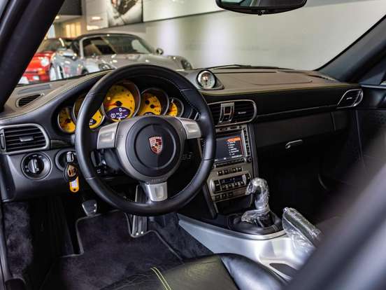 PORSCHE-911-2007