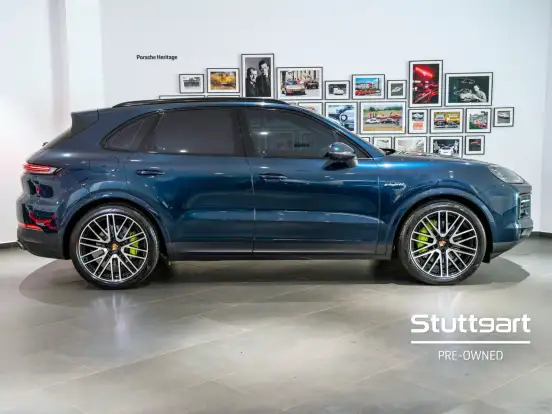 PORSCHE-CAYENNE-2024