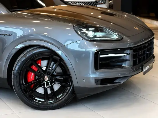 PORSCHE-CAYENNE-3.0 V6 S E-HYBRID BLACK EDITION COUPÉ AWD TIPTRONIC S PORSCHE-CAYENNE-2025