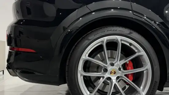 PORSCHE-CAYENNE-2024