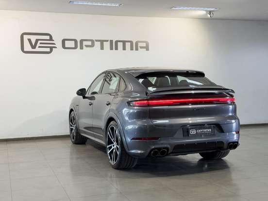 PORSCHE-CAYENNE-3.0 V6 E-HYBRID COUPÉ AWD TIPTRONIC S PORSCHE-CAYENNE-2024