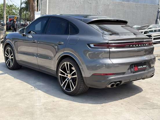 PORSCHE-CAYENNE-2025