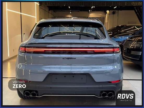 PORSCHE-CAYENNE-2025