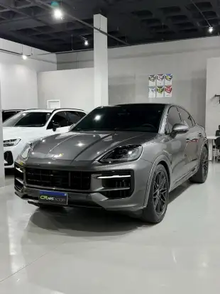 PORSCHE-CAYENNE-2025