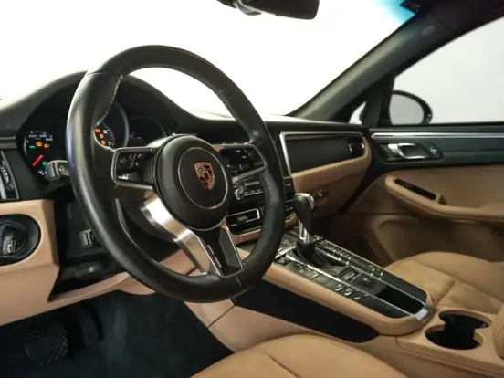 PORSCHE-MACAN-2.0 16V GASOLINA 4P AUTOMÁTICO PORSCHE-MACAN-2019