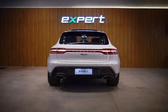 PORSCHE-MACAN-2024