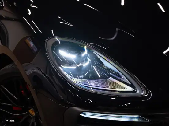 PORSCHE-MACAN-2024