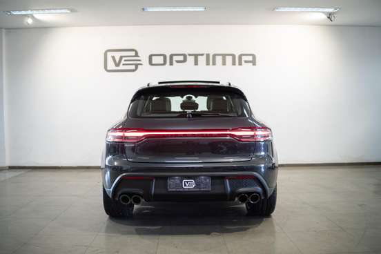 PORSCHE-MACAN-2024