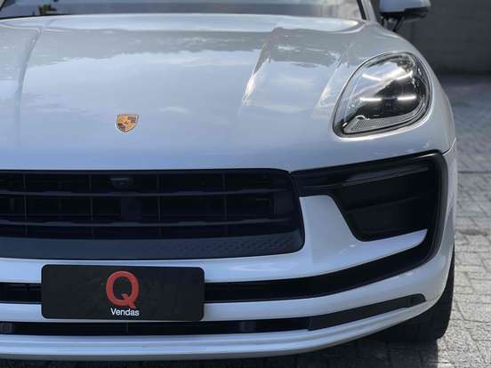 PORSCHE-MACAN-2022