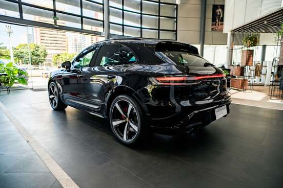 PORSCHE-MACAN-2024