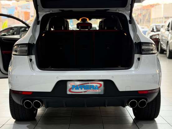 PORSCHE-MACAN-2019