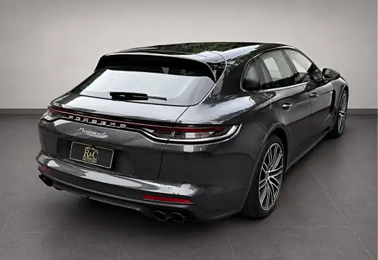 PORSCHE-PANAMERA-2023