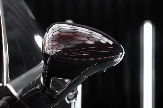 PORSCHE-PANAMERA-2023