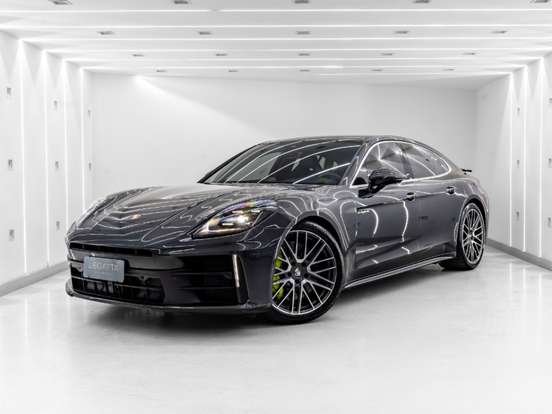 PORSCHE-PANAMERA-2024