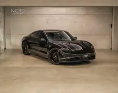 PORSCHE TAYCAN ELÉTRICO PORSCHE TAYCAN ELÉTRICO