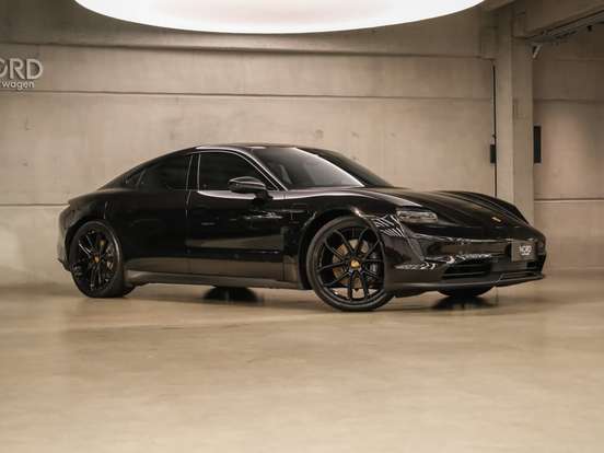 PORSCHE-TAYCAN-ELÉTRICO PORSCHE-TAYCAN-2021