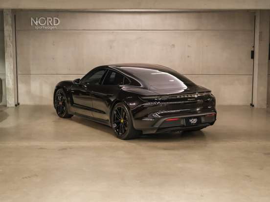 PORSCHE-TAYCAN-ELÉTRICO PORSCHE-TAYCAN-2021