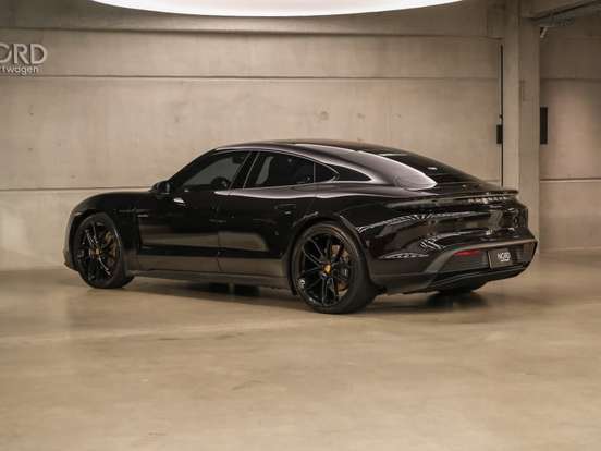 PORSCHE-TAYCAN-ELÉTRICO PORSCHE-TAYCAN-2021