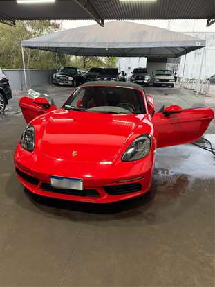 PORSCHE-718-2024