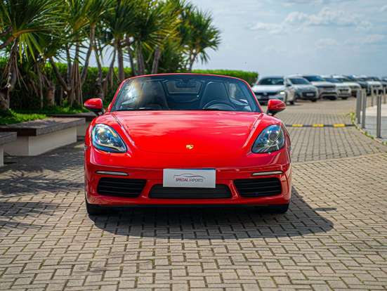 PORSCHE-718-2021