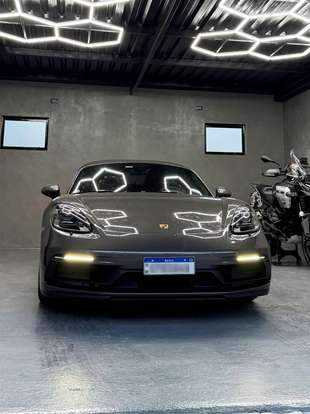 PORSCHE-718-2023