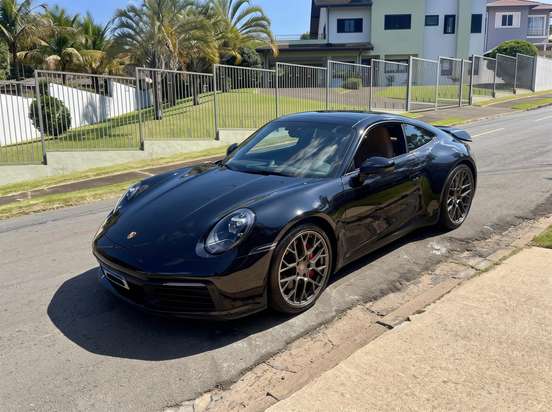 PORSCHE-911-2020