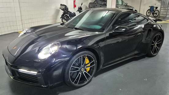 PORSCHE-911-2023