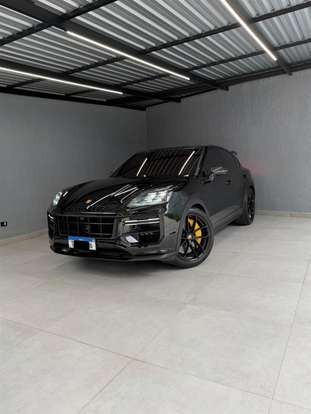 PORSCHE-CAYENNE-2025