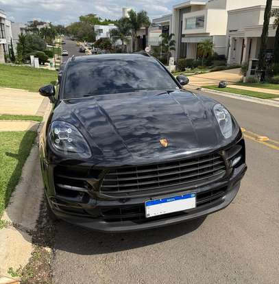 PORSCHE-MACAN-2021