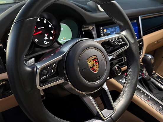 PORSCHE-MACAN-2.0 16V GASOLINA 4P AUTOMÁTICO PORSCHE-MACAN-2021