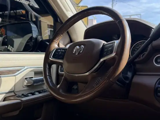 RAM-2500-6.7 I6 TURBO DIESEL LARAMIE CD 4X4 AUTOMÁTICO RAM-2500-2019