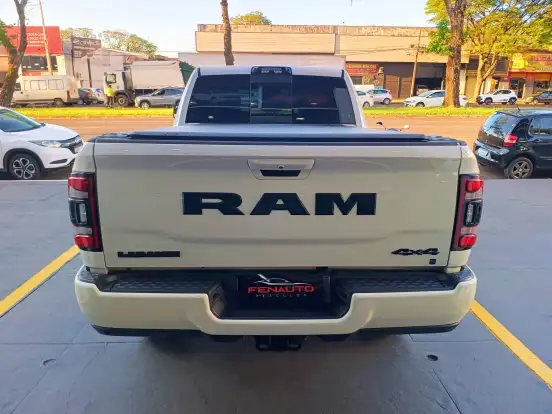 RAM-2500-6.7 I6 TURBO DIESEL NIGHT EDITION CD 4X4 AUTOMÁTICO RAM-2500-2021