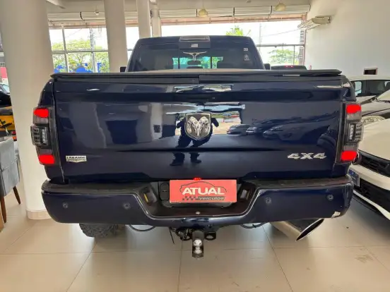 RAM-2500-6.7 LARAMIE 4X4 CD I6 TURBO DIESEL 4P AUTOMÁTICO RAM-2500-2012