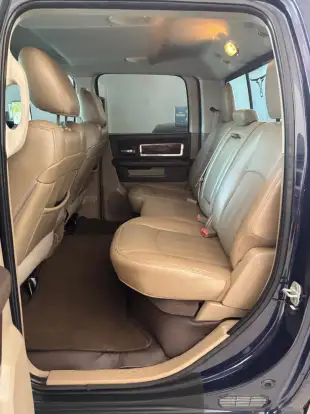RAM-2500-6.7 LARAMIE 4X4 CD I6 TURBO DIESEL 4P AUTOMÁTICO RAM-2500-2012