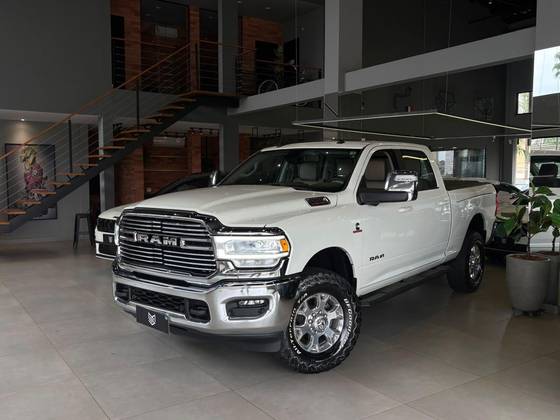 RAM 2500 6.7 I6 TURBO DIESEL LARAMIE CD 4X4 AUTOMÁTICO