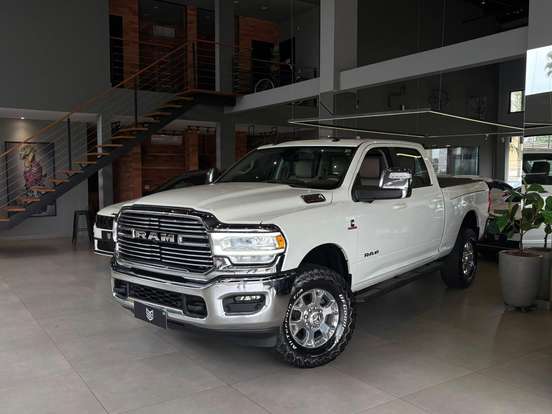RAM-2500-6.7 I6 TURBO DIESEL LARAMIE CD 4X4 AUTOMÁTICO RAM-2500-2023