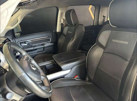RAM-2500-6.7 I6 TURBO DIESEL LARAMIE CD 4X4 AUTOMÁTICO RAM-2500-2024
