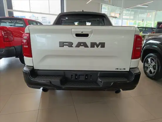RAM-RAMPAGE-2.0 HURRICANE 4 TURBO GASOLINA R/T 4X4 AUTOMÁTICO RAM-RAMPAGE-2026